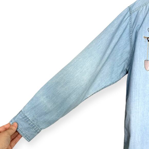 Vintage Woolrich Gardening Embroidered Long Sleeve Chambray Button Up Women's L - Picture 5 of 8